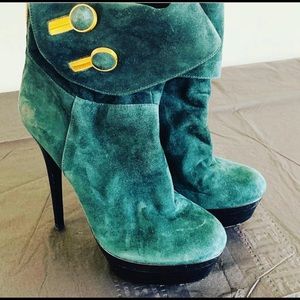 6 inch Rachel Zoe suede booties